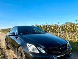 Schwarz Gebraucht 2012 Mercedes E350 Coupé | 11.900 € (Superpreis)