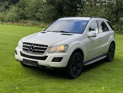 Weiß Gebraucht 2008 Mercedes ML420 SUV | 8.900 € (Fairer Preis)
