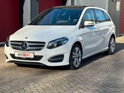 Weiß Gebraucht 2018 Mercedes B180 Style Van / Kleinbus | 16.990 € (Guter Preis)