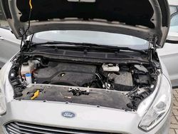 Silber Gebraucht 2016 Ford S-MAX S Van / Kleinbus | 10.500 € (Guter Preis)