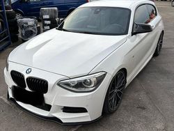 Weiß Gebraucht 2014 BMW 135 Performance Kleinwagen | 20.100 € (Fairer Preis)