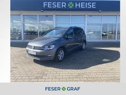 Grau Gebraucht 2020 VW Touran Comfortline Van / Kleinbus | 14.940 € (Fairer Preis)