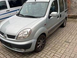Silber Gebraucht 2004 Renault Kangoo Van / Kleinbus | 1.999 € (Superpreis)