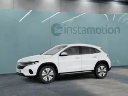 Weiß Gebraucht 2024 Mercedes EQA300 SUV | 37.435 € (Fairer Preis)