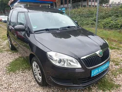 Braun Gebraucht 2011 Skoda Roomster Plus Edition Kombi | 2.999 € (Superpreis)