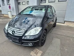 Schwarz Gebraucht 2001 Mercedes A160 Kleinwagen | 3.990 €