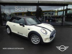 Weiß Gebraucht 2015 Mini Cooper Chili Kleinwagen | 10.890 € (Fairer Preis)