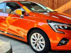Orange Gebraucht 2021 Renault Clio V Experience Limousine | 14.500 € (Superpreis)