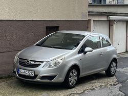Silber Gebraucht 2008 Opel Corsa Limousine | 2.000 € (Fairer Preis)