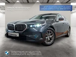 Grau Gebraucht 2024 BMW 520 Comfort Edition Limousine | 54.450 € (Superpreis)