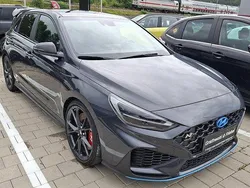 Dark knight / mic Gebraucht 2023 Hyundai i30 N Performance Limousine | 31.990 € (Etwas zu teuer)