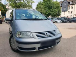 Silber Gebraucht 2004 VW Sharan Van / Kleinbus | 2.999 € (Fairer Preis)