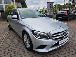 Iridiumsilbermetalliclack Gebraucht 2019 Mercedes C180 Avantgarde Limousine | 22.300 € (Superpreis)