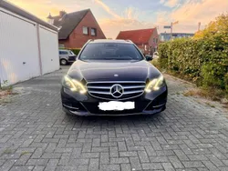 Schwarz Gebraucht 2016 Mercedes E350 Avantgarde Kombi | 9.999 € (Superpreis)