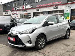 Silber Gebraucht 2017 Toyota Yaris Comfort Kleinwagen | 10.790 € (Fairer Preis)