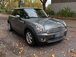 Grau Gebraucht 2010 Mini ONE Kleinwagen | 3.200 € (Fairer Preis)