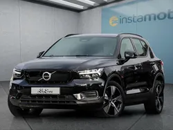 Schwarz Gebraucht 2022 Volvo XC40 Plus SUV | 30.649 € (Fairer Preis)