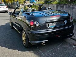 Schwarz Gebraucht 2005 Peugeot 206 CC Cabrio | 400 €