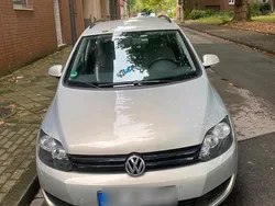Grau Gebraucht 2009 VW Golf Plus Cross Van / Kleinbus | 6.500 € (Fairer Preis)