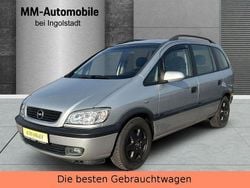 Silber Gebraucht 2002 Opel Zafira Executive Van / Kleinbus | 1.990 € (Fairer Preis)
