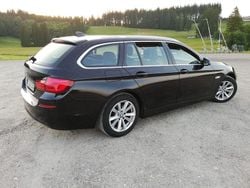 Schwarz Gebraucht 2011 BMW 520 Sport Line Kombi | 7.900 € (Fairer Preis)