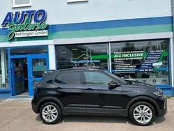 Deep black perleffekt Gebraucht 2025 VW T-Cross Life SUV | 28.990 € (Teuer)