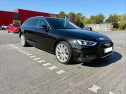 Schwarz Gebraucht 2020 Audi A4 Ambiente Kombi | 27.000 € (Fairer Preis)