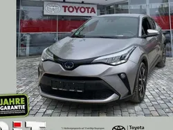 Metalstreamgrau metallic Gebraucht 2022 Toyota C-HR Team SUV | 23.990 € (Guter Preis)