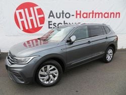 Grau Gebraucht 2023 VW Tiguan Allspace Life SUV | 28.940 € (Superpreis)