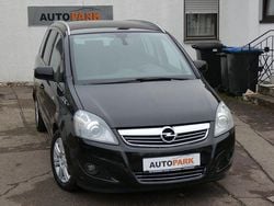 Schwarz Gebraucht 2010 Opel Zafira Innovation Van / Kleinbus | 2.990 € (Guter Preis)
