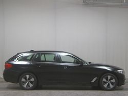 Schwarz Gebraucht 2020 BMW 520 Performance Kombi | 19.680 € (Superpreis)