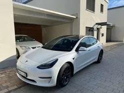 Weiß Gebraucht 2021 Tesla Model 3 Limousine | 32.995 € (Teuer)