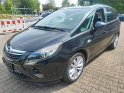 Schwarz Gebraucht 2015 Opel Zafira Tourer Van / Kleinbus | 10.999 € (Teuer)