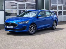 Desertislandblue Gebraucht 2024 Ford Focus Titanium Kombi | 25.890 € (Superpreis)