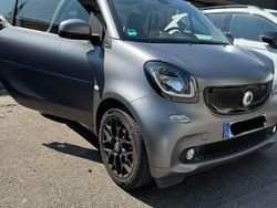 Grau Gebraucht 2017 Smart ForTwo Coupé Passion Kleinwagen | 13.600 € (Etwas zu teuer)