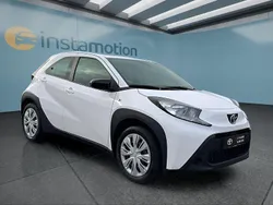 Weiß Neu 2025 Toyota Aygo Kleinwagen | 16.499 €