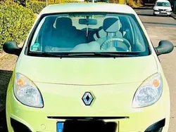 Gelb Gebraucht 2008 Renault Twingo Dynamique Kleinwagen | 3.500 €