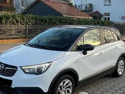 Schwarz Gebraucht 2018 Opel Crossland SUV | 10.500 €