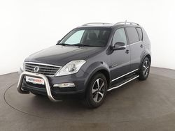 Grau Gebraucht 2017 Ssangyong (KGM) Rexton SUV | 16.770 €