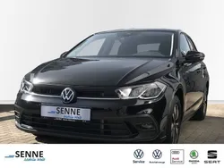 Schwarz (deep black perleffekt) Gebraucht 2024 VW Polo Move Limousine | 23.450 € (Fairer Preis)