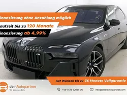 Carbonschwarz Gebraucht 2023 BMW i7 Performance Limousine | 107.900 €