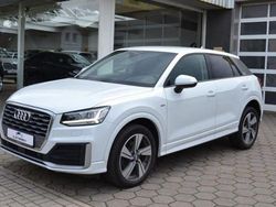 Gletscherweiss Gebraucht 2016 Audi Q2 S-Line SUV | 18.690 € (Fairer Preis)