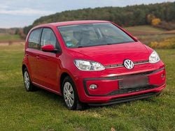 Rot Gebraucht 2018 VW up! Kleinwagen | 7.200 € (Guter Preis)