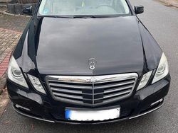 Schwarz Gebraucht 2010 Mercedes E350 Elegance Kombi | 6.900 € (Etwas zu teuer)