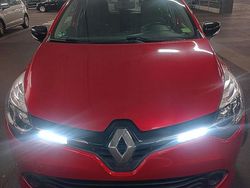 Rot Gebraucht 2016 Renault Clio GrandTour Kombi | 6.850 € (Guter Preis)