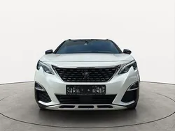 Weiß (perlweissmet.) Gebraucht 2017 Peugeot 3008 Allure GT-Line SUV | 16.980 € (Fairer Preis)