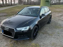 Schwarz Gebraucht 2019 Audi A4 Kombi | 19.900 € (Fairer Preis)