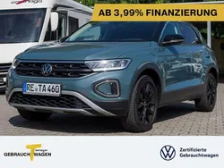 Blau Gebraucht 2022 VW T-Roc Life SUV | 27.880 € (Fairer Preis)