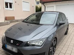 Grau Gebraucht 2013 Cupra Leon Limousine | 17.500 €