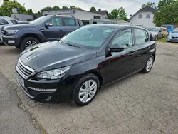 Schwarz perla nera/metallic Gebraucht 2016 Peugeot 308 Active Limousine | 8.390 € (Guter Preis)